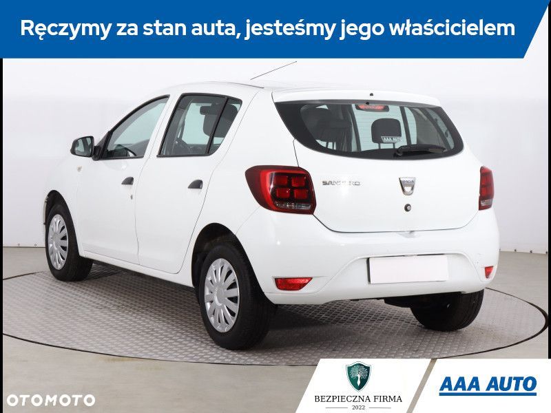 Dacia Sandero - 5