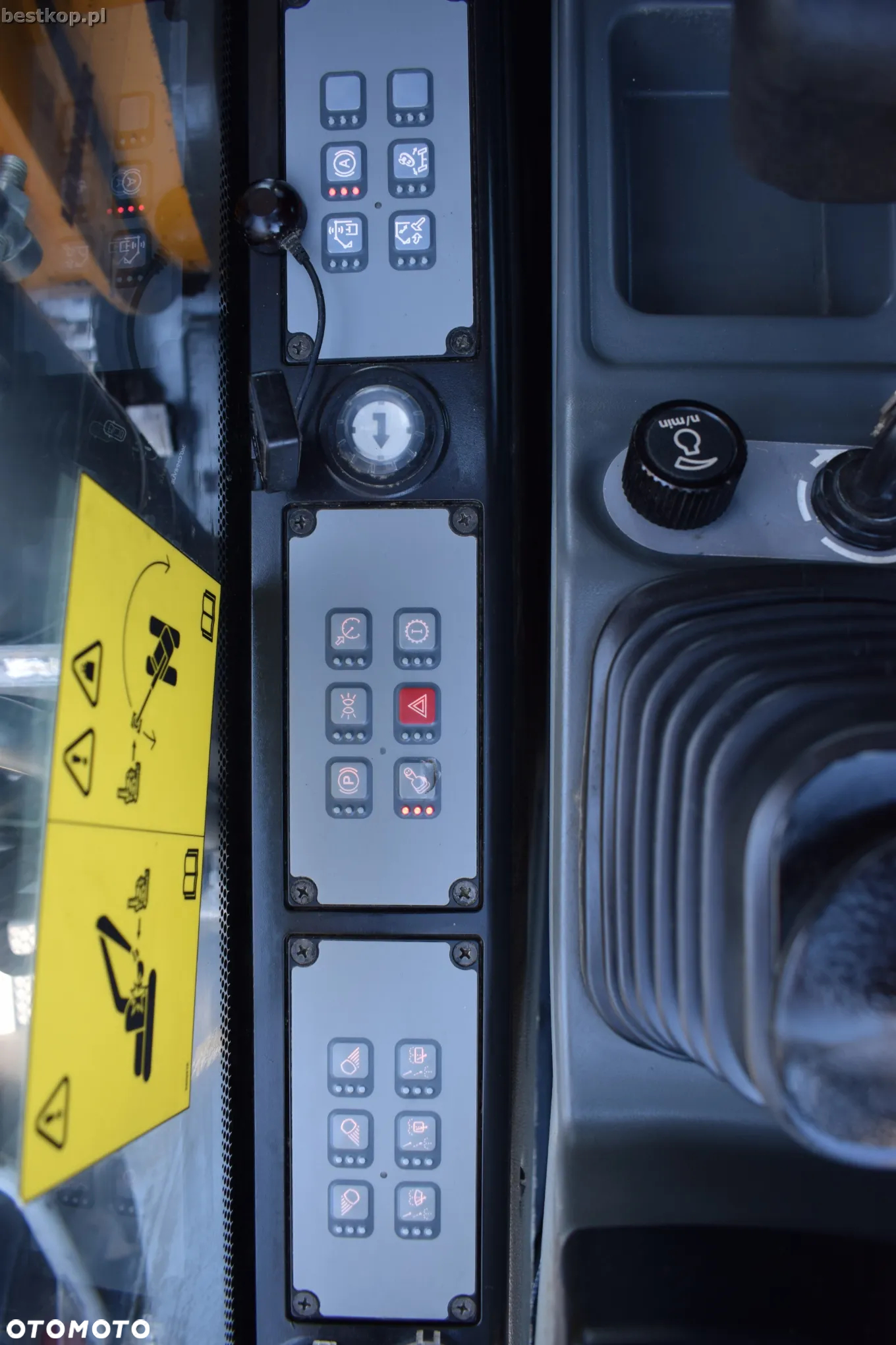 Liebherr A914 Compact Litronic - 32