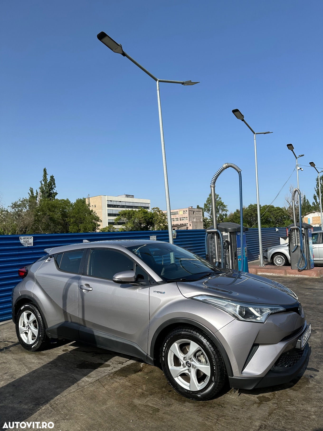 Toyota C-HR 1.8 HSD 122 CP 4x2 CVT Style - 27