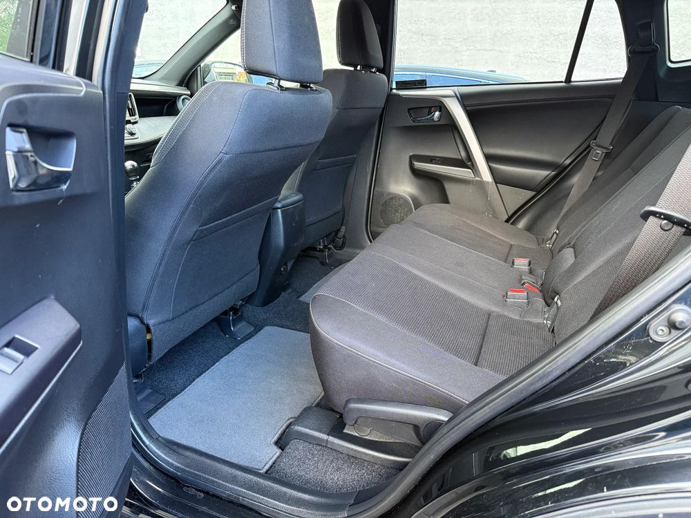 Toyota RAV4 2.0 D-4D Premium 4x2 - 19