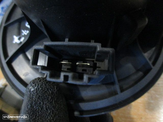 Motor Sofagem 1K1819015A VW GOLF 5 1K 2008 1.9TDI 105CV 3P PRETO - 4