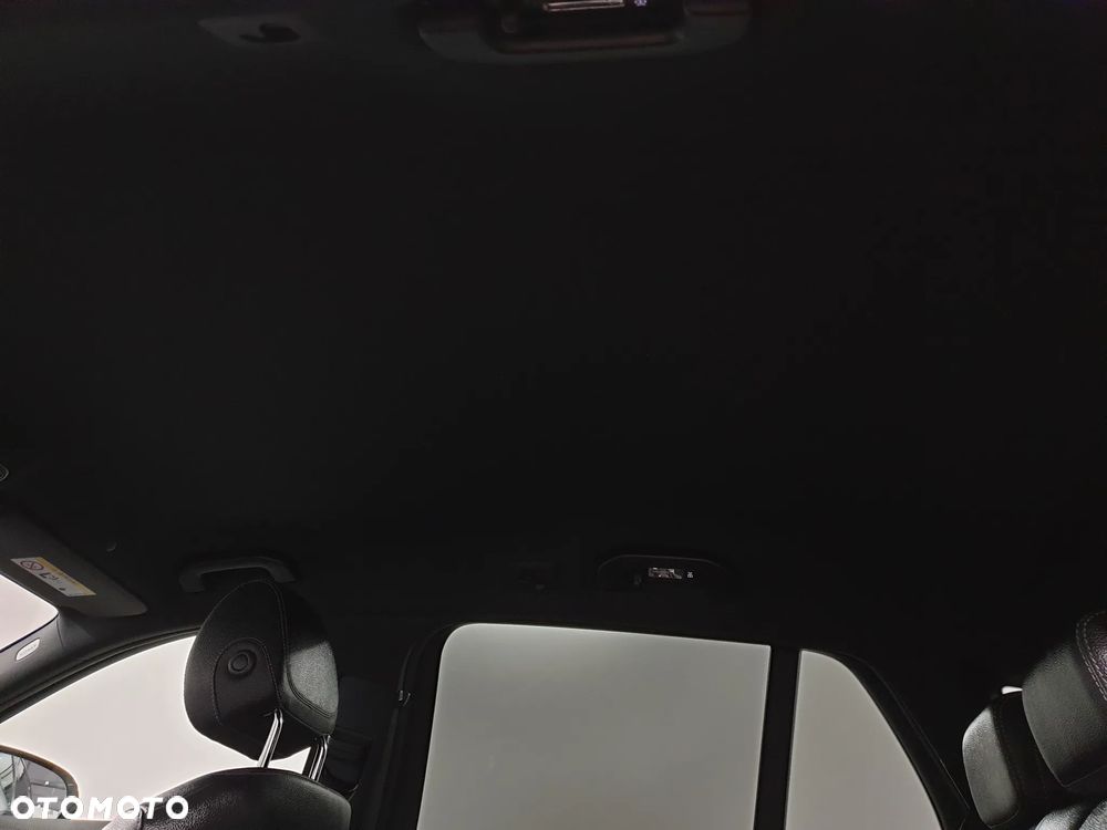 Mercedes-Benz Klasa E 300 de 4Matic 9G-TRONIC AMG Line - 30