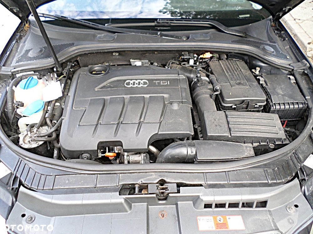 Audi A3 3-drzwiowe 2.0 TDI DPF Ambition - 34