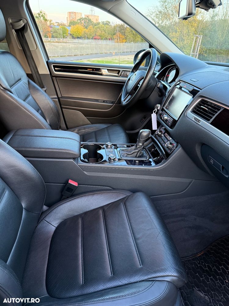 Volkswagen Touareg 3.0 V6 TDI Blue Motion DPF Automatik Exclusive - 11
