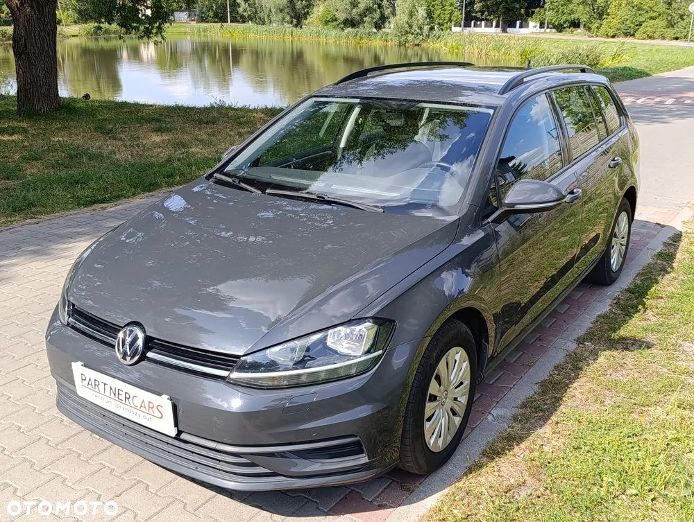 Volkswagen Golf 1.6 TDI (BlueMotion Technology) Comfortline - 1