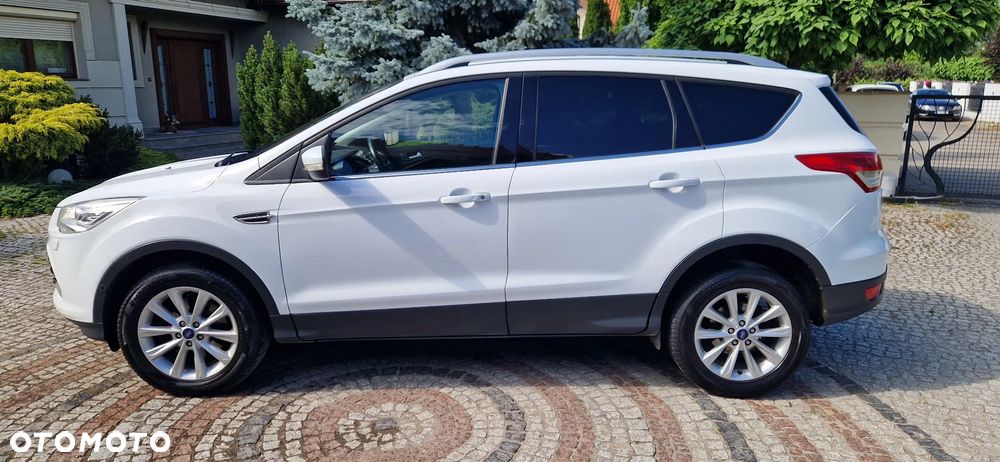 Ford Kuga 2.0 TDCi 4x4 Titanium - 6