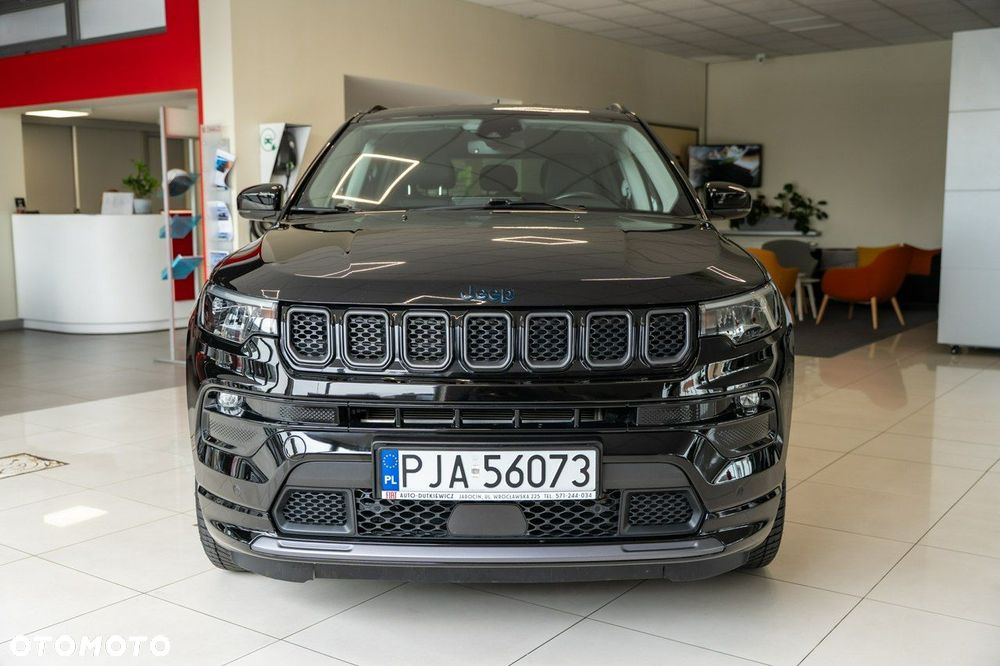 Jeep Compass - 2