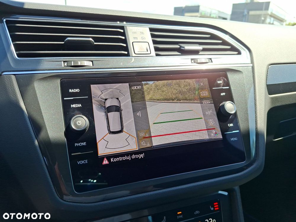 Volkswagen Tiguan - 21