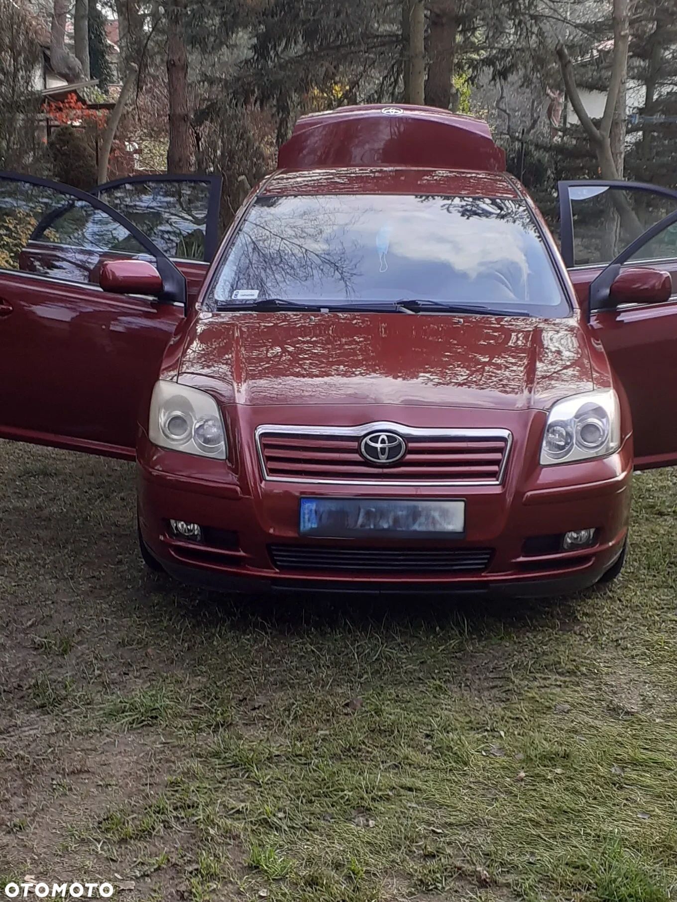 Toyota Avensis 1.8 VVT-i Luna - 1
