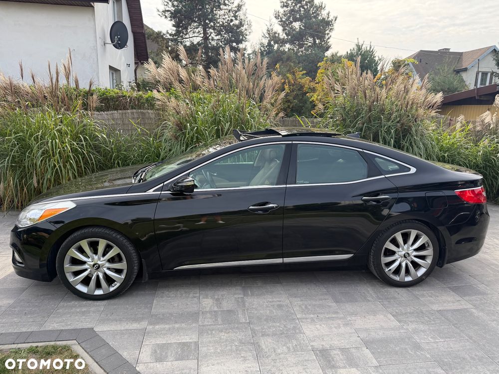 Hyundai Azera - 28