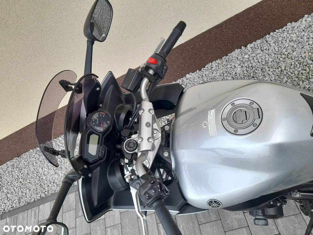 Yamaha FZ6 - 35