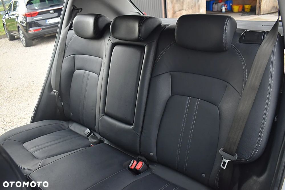 Kia Sportage 1.7 CRDI 2WD Spirit - 20