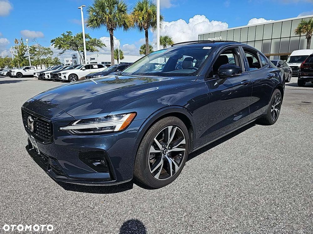 Volvo S60 - 4