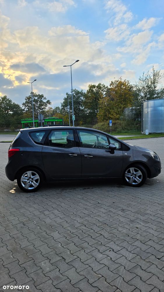 Opel Meriva 2010 photo 5