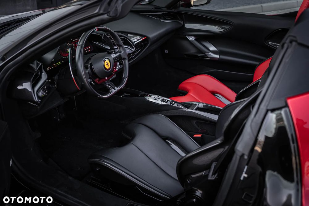 Ferrari SF90 Spider - 27