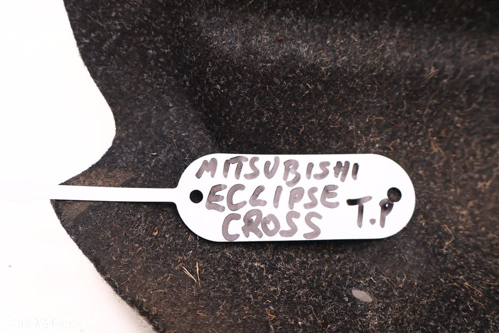 MITSUBISHI ECLIPSE CROSS NADKOLE PRAWE TYŁ - 6