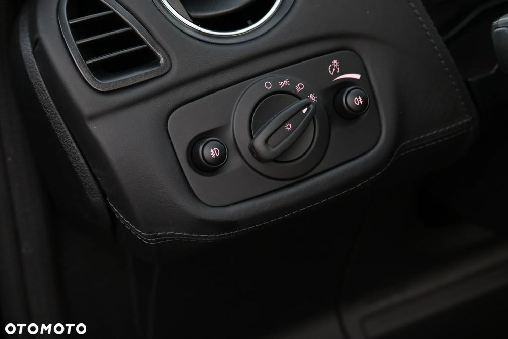 Ford S-Max 2.0 T Titanium MPS6 - 29