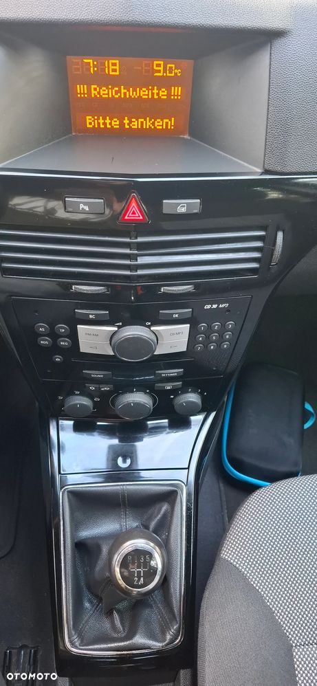 Opel Astra 1.8 Edition 111 Jahre - 18