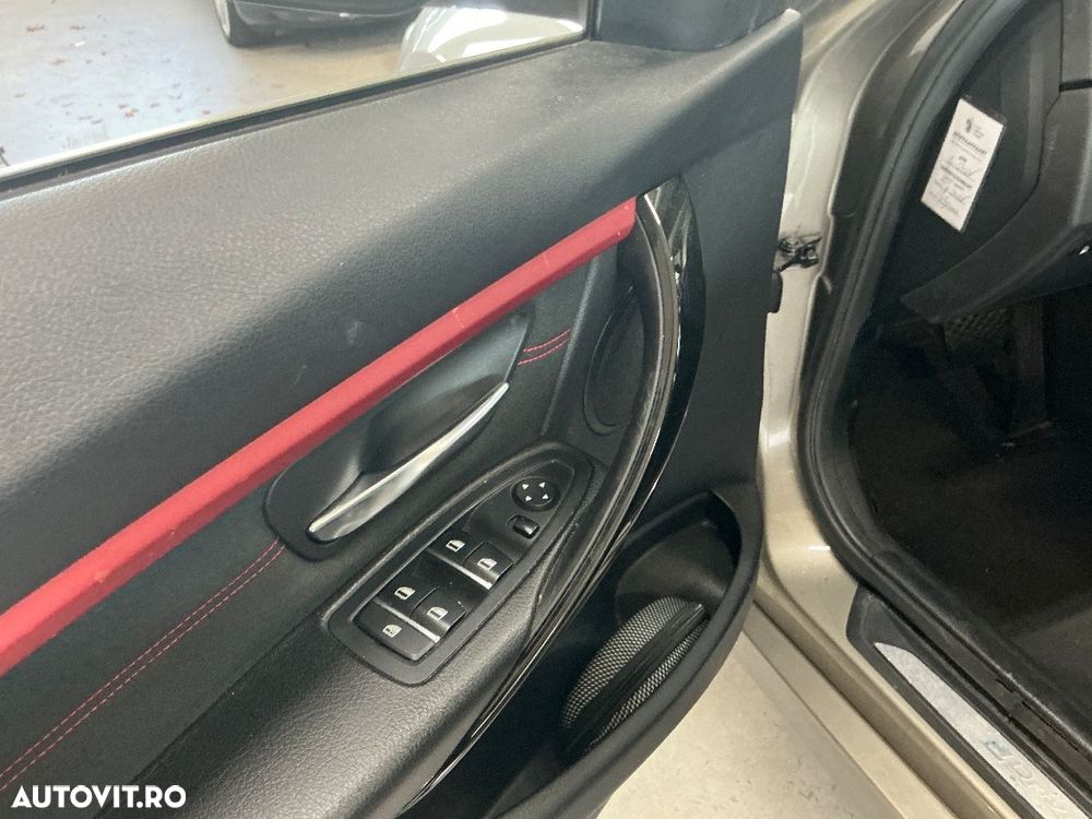 BMW Seria 3 330e iPerformance Sport Line - 8