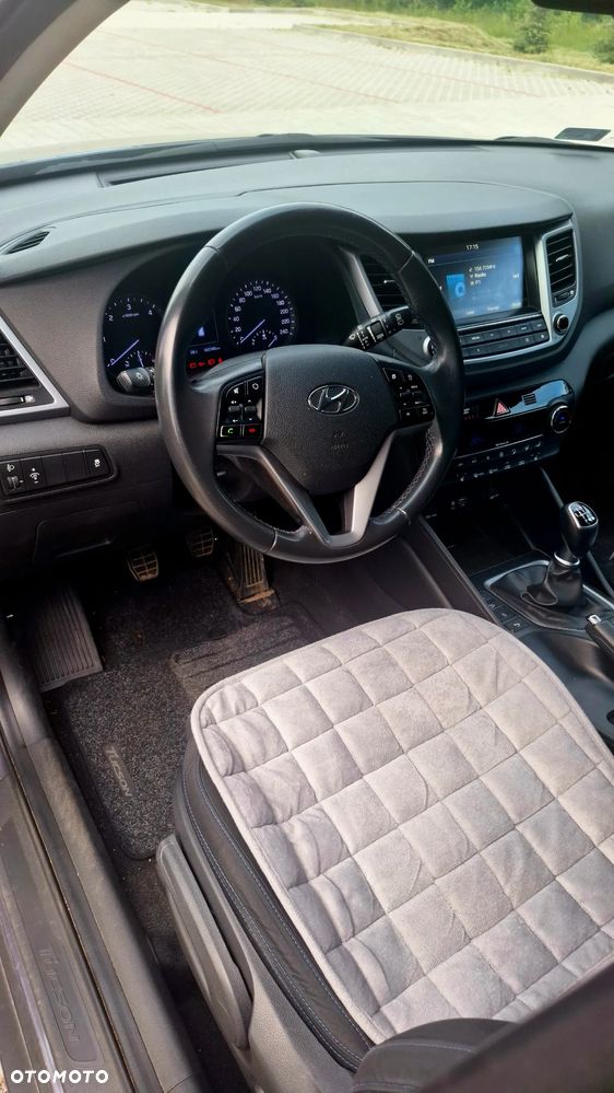 Hyundai Tucson 2.0 CRDi 2WD Trend - 18
