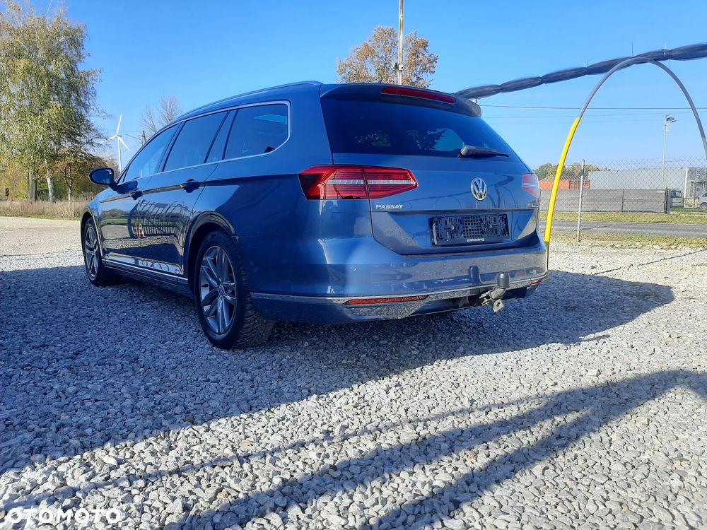 Volkswagen Passat 1.6 TDI SCR DSG Business - 8