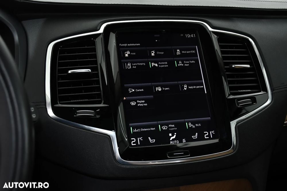 Volvo XC 90 T8 Twin Engine AWD Inscription - 27