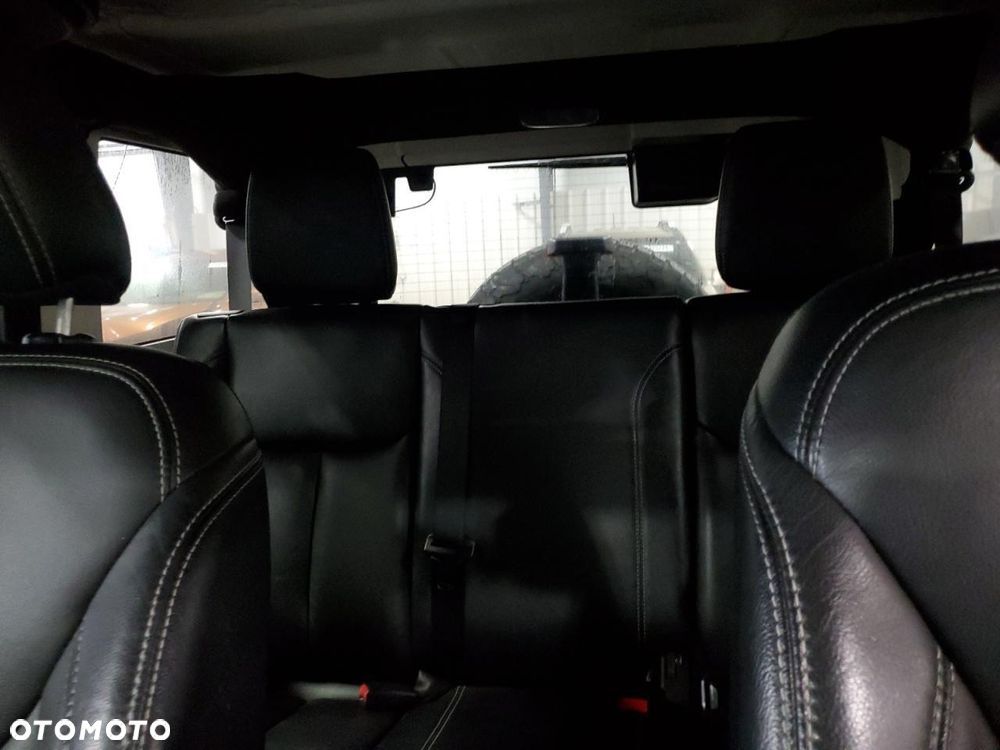 Jeep Wrangler 3.6 Unlim Black Edition II - 10