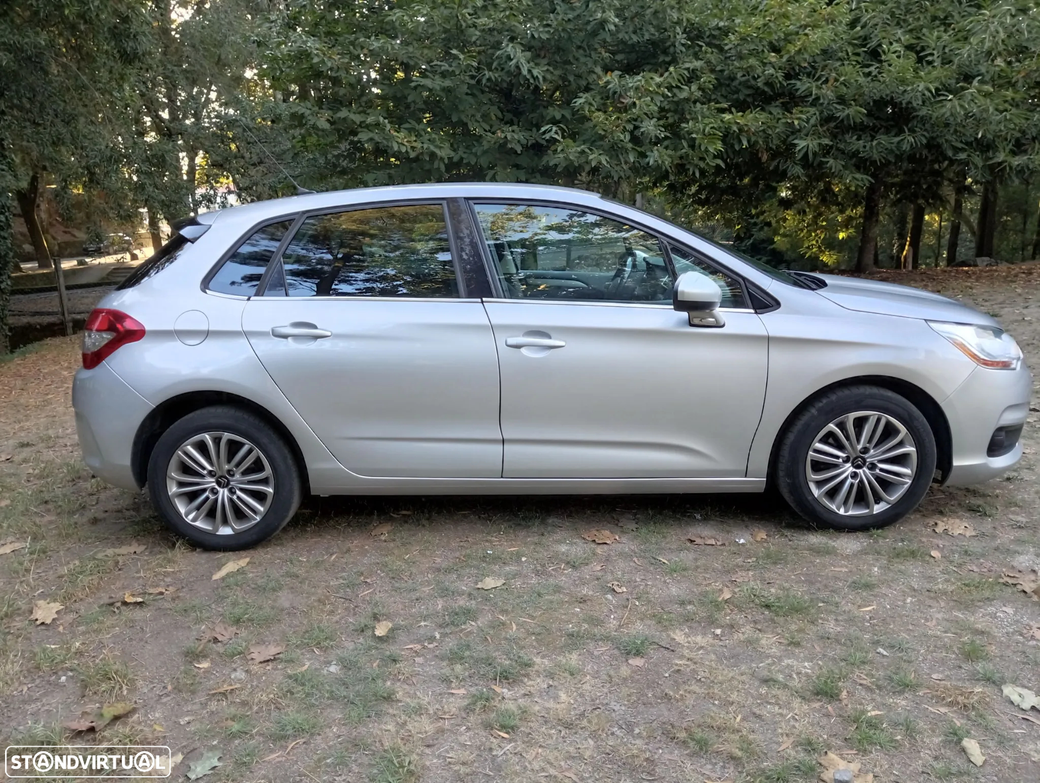 Citroën C4 1.6 HDi Collection - 4