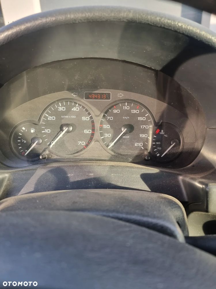 Peugeot Partner - 14