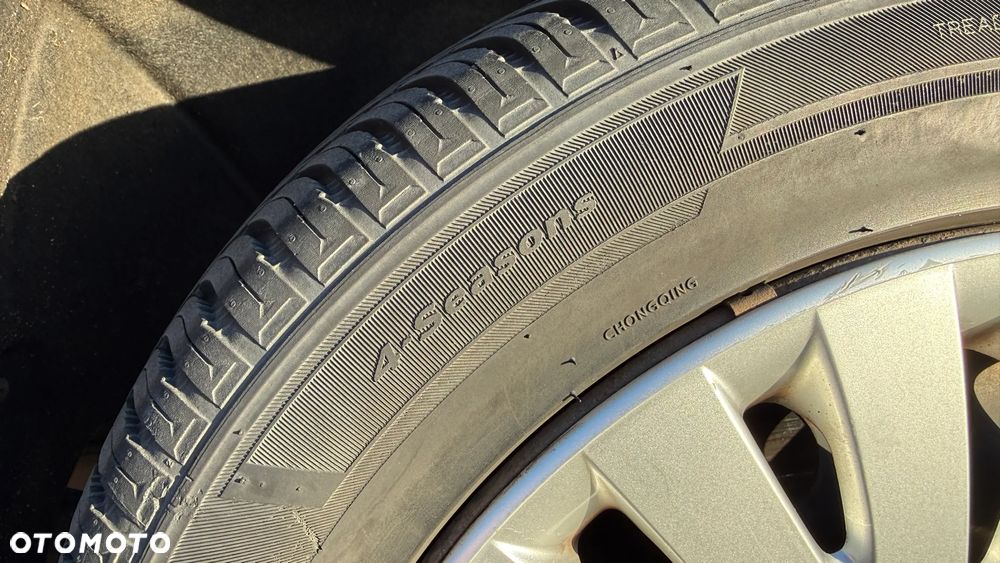 Volkswagen Passat 2.0 FSI Individual - 31