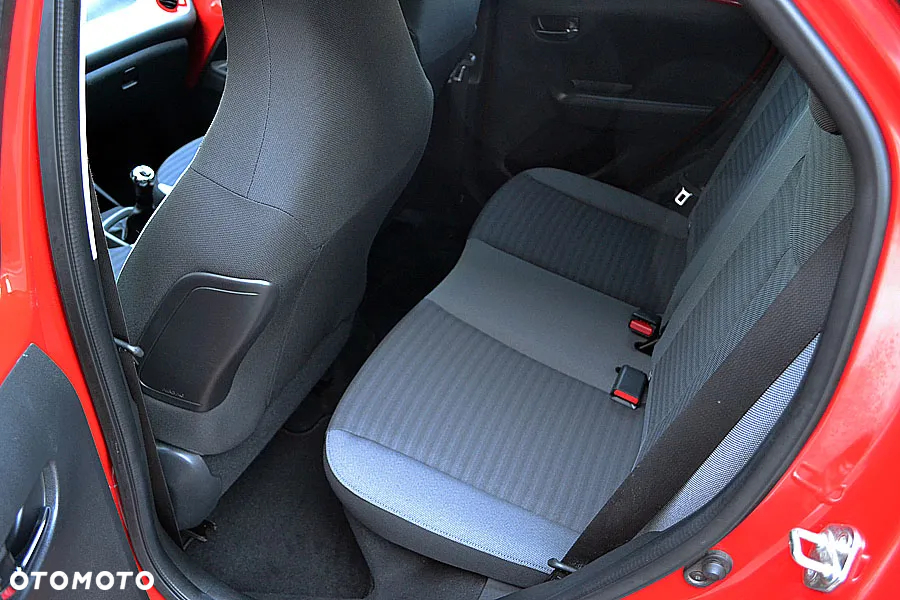 Toyota Aygo 1.0 VVT-i Black Edition - 11