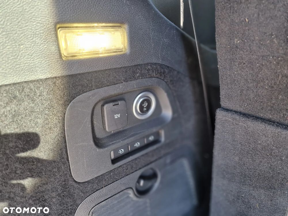 Ford Galaxy 2.0 TDCi 4WD Titanium PowerShift - 30