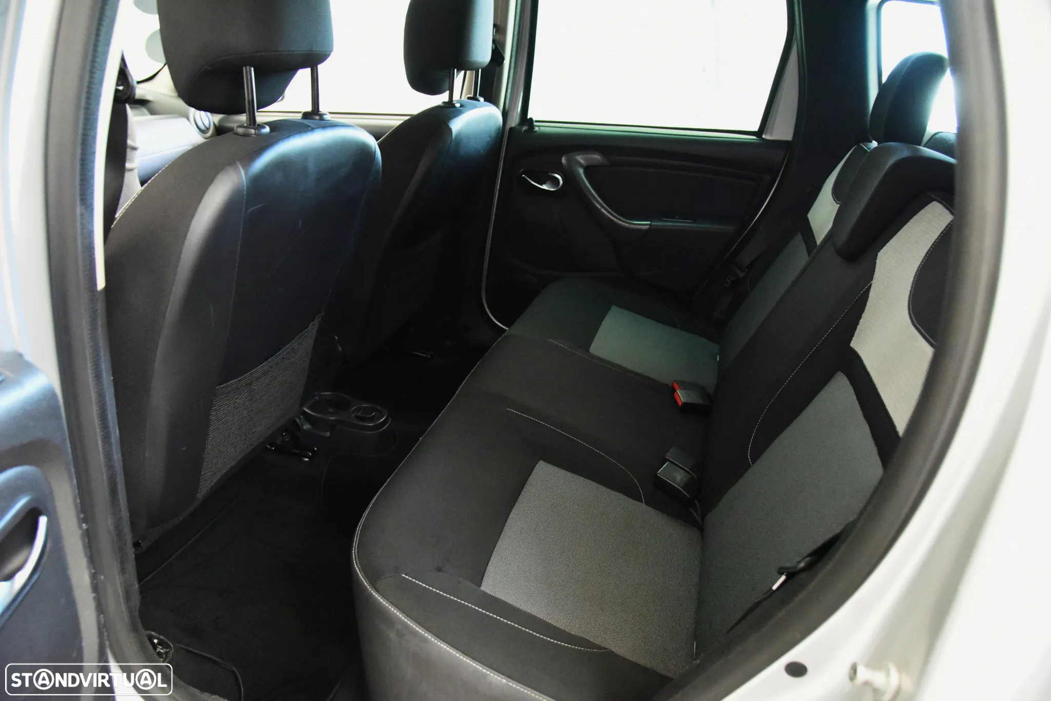 Dacia Duster 1.5 dCi SL Urban Explorer 4WD - 19