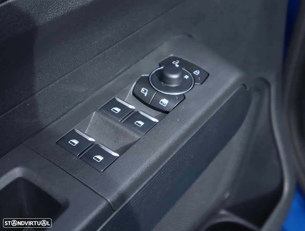 Ford Tourneo Courier 1.0 EcoBoost Titanium - 30
