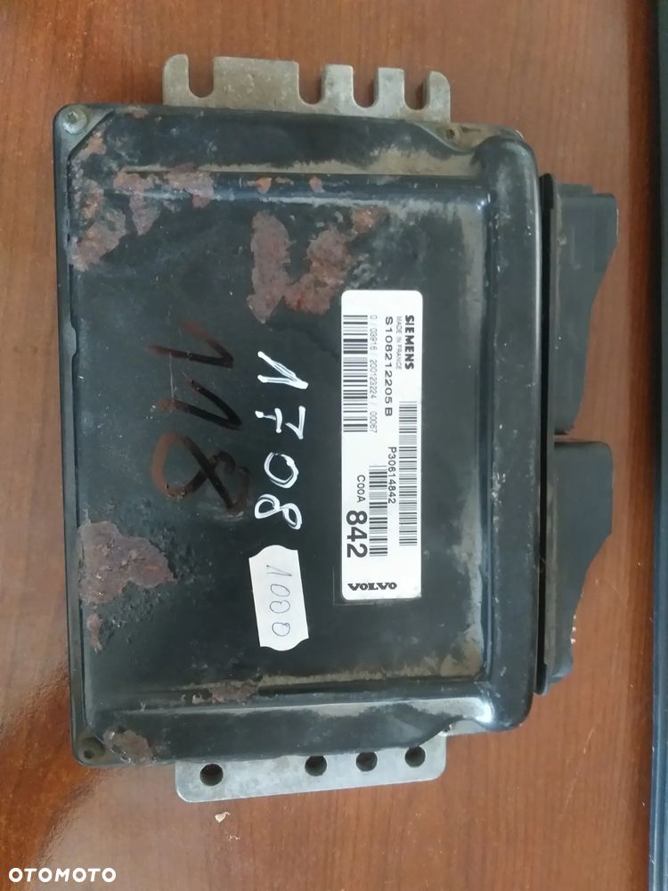 STEROWNIK SILNIKA VOLVO S40 S108212205B - 1