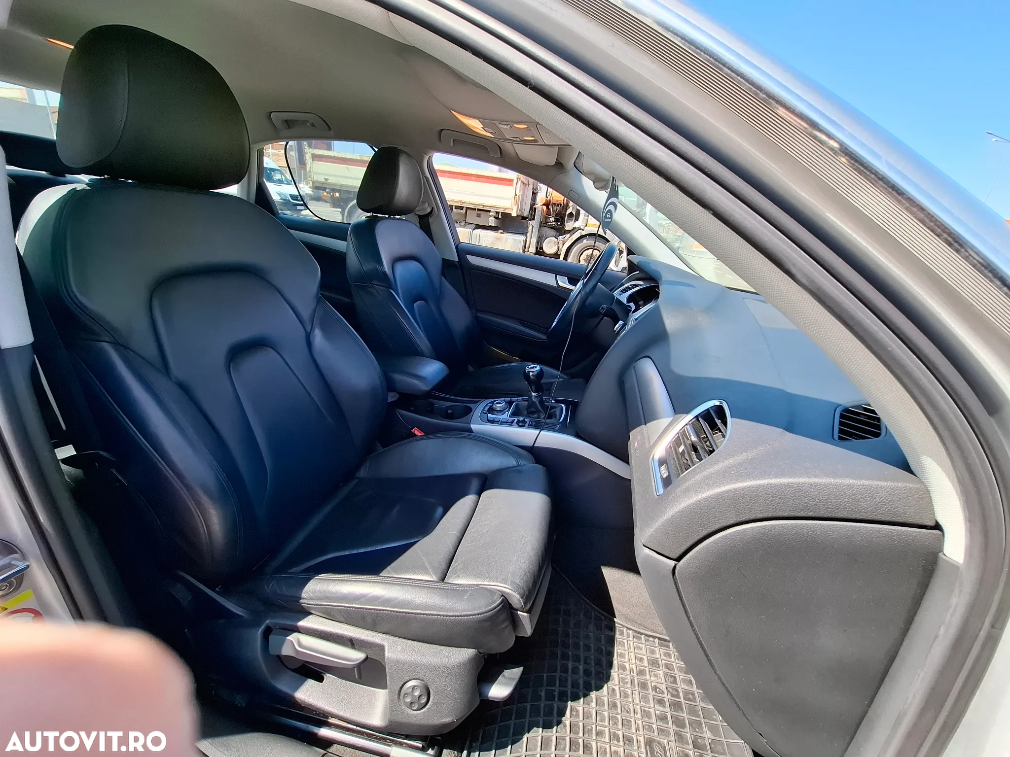 Audi A4 2.0 TDI B8 - 19