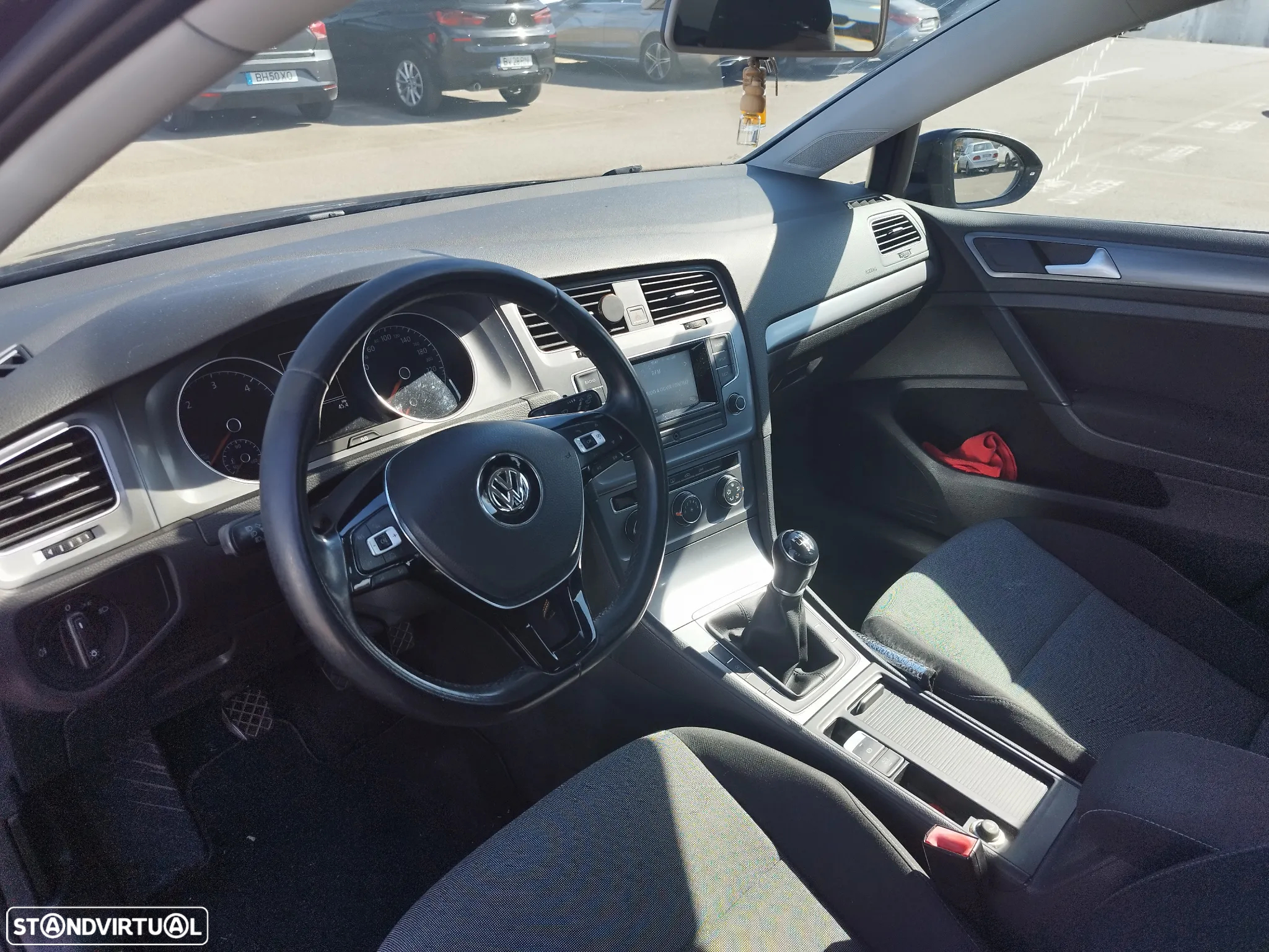 VW Golf 1.6 TDi Confortline - 14