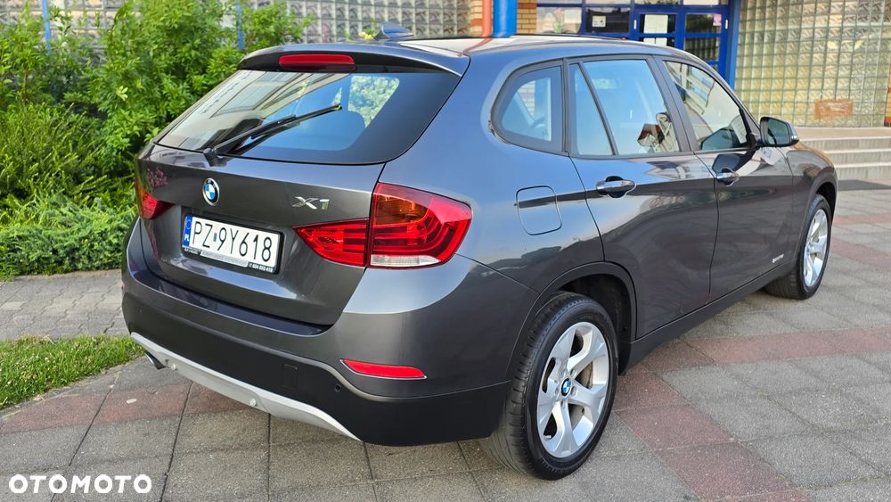 BMW X1 sDrive18i xLine - 6