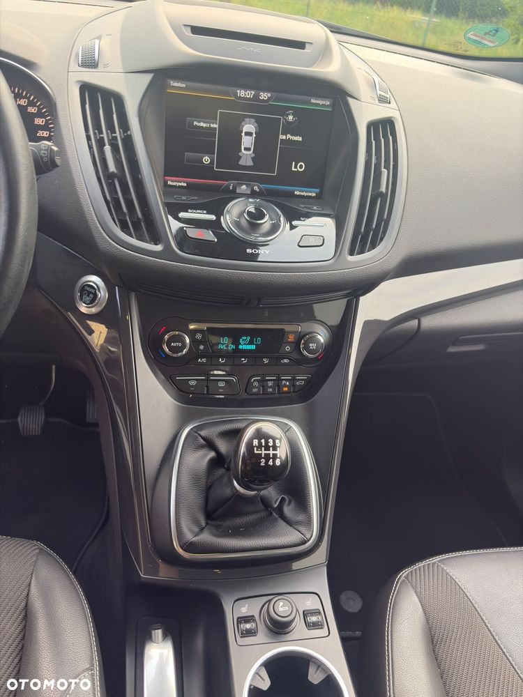 Ford Kuga 2.0 TDCi 4WD Titanium - 28