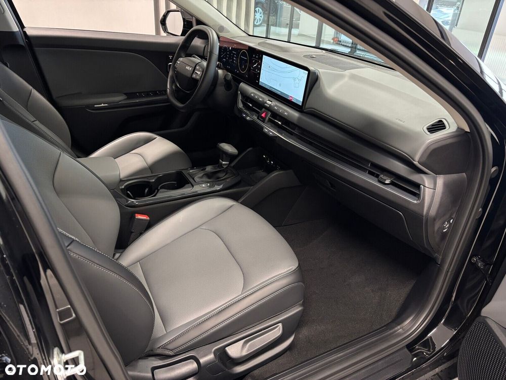 Kia K4 - 17