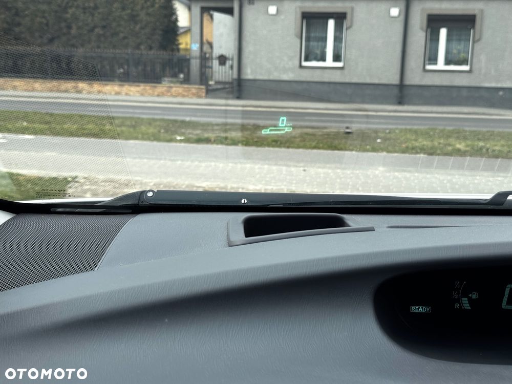 Toyota Prius - 14