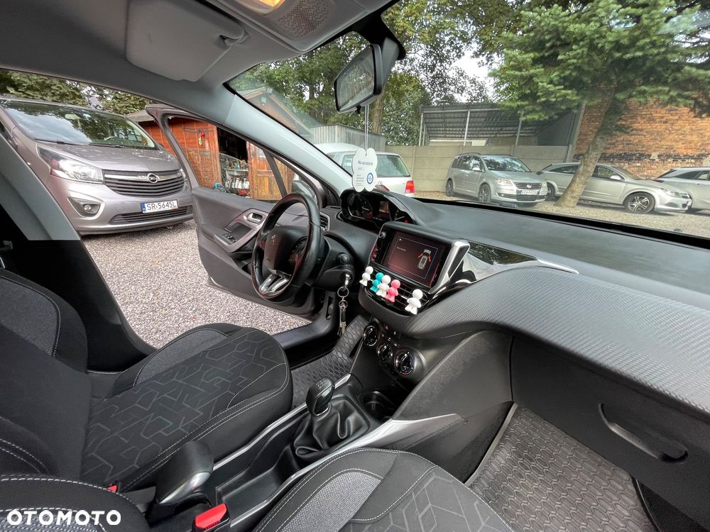 Peugeot 2008 1.2 VTi/Pure Tech Access - 24