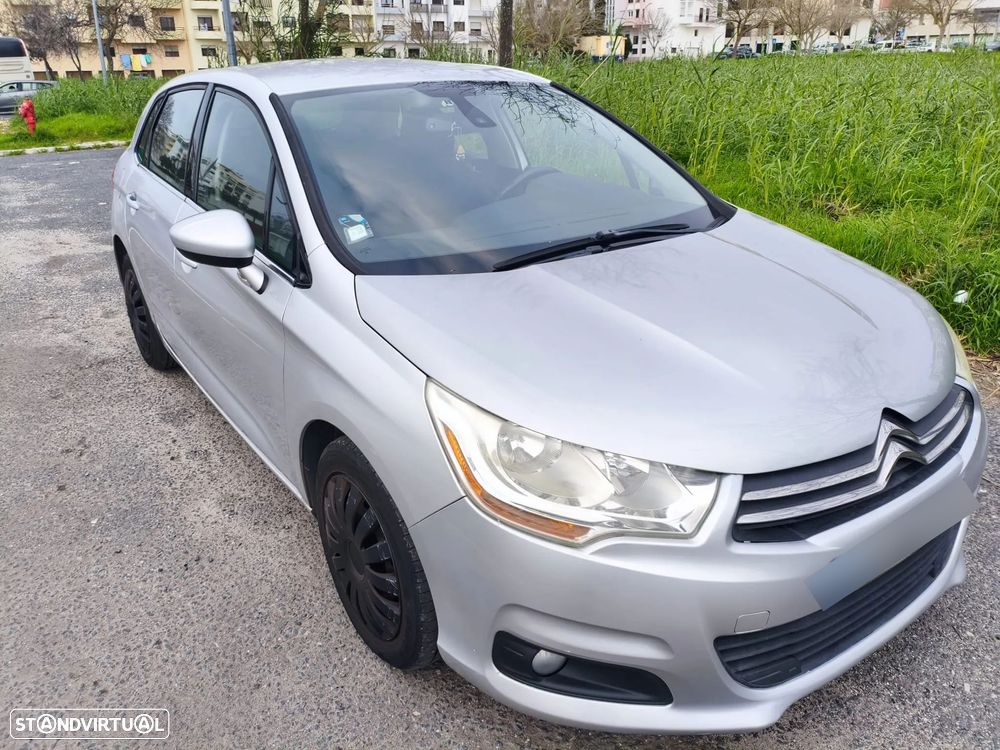 Citroën C4 HDi 90 Tendance - 8