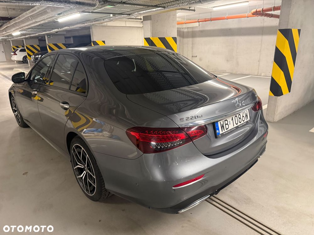 Mercedes-Benz Klasa E 220 d 4-Matic Avantgarde - 16