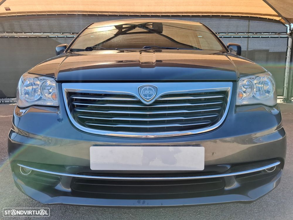 Lancia Voyager 2.8 CRD Gold - 4