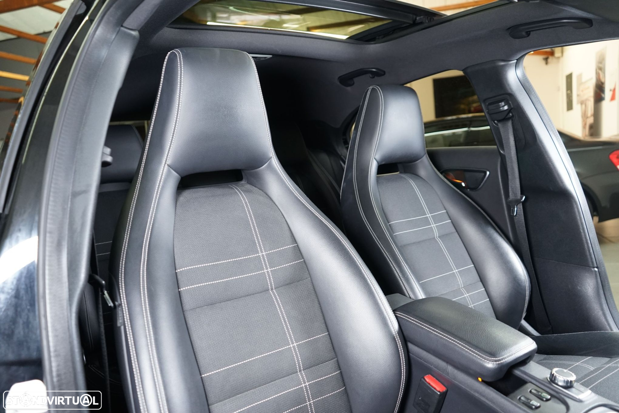 Mercedes-Benz A 180 CDI AMG Line - 38