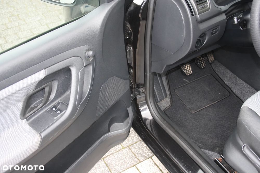 Skoda Fabia 1.2 12V Ambition Plus - 14