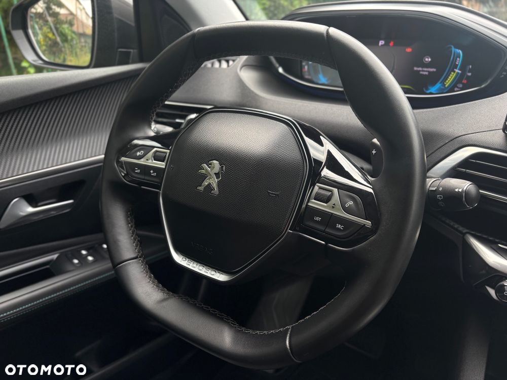 Peugeot 3008 1.6 PureTech Hybrid PHEV Allure Pack S&S EAT8 - 29