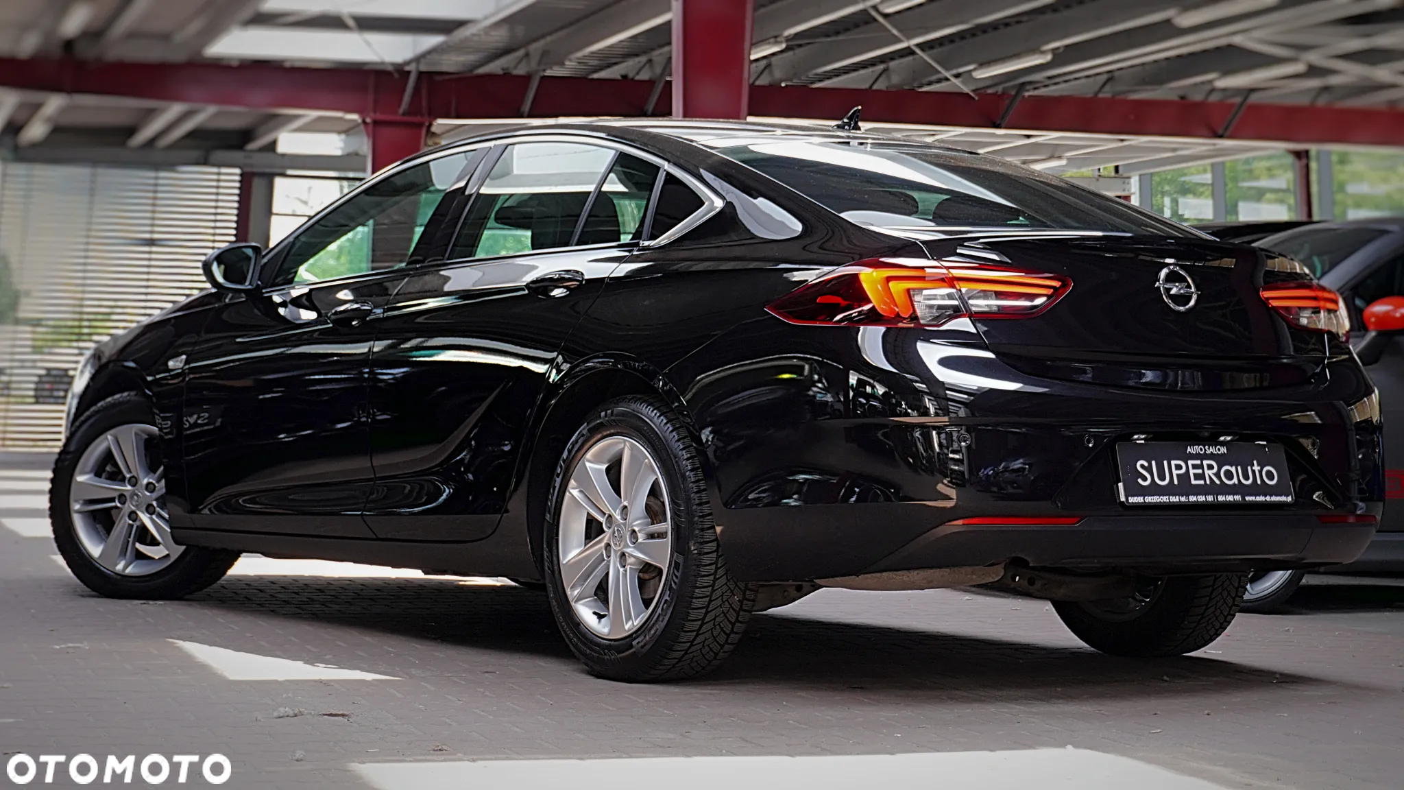 Opel Insignia 1.5 T Innovation S&S - 8