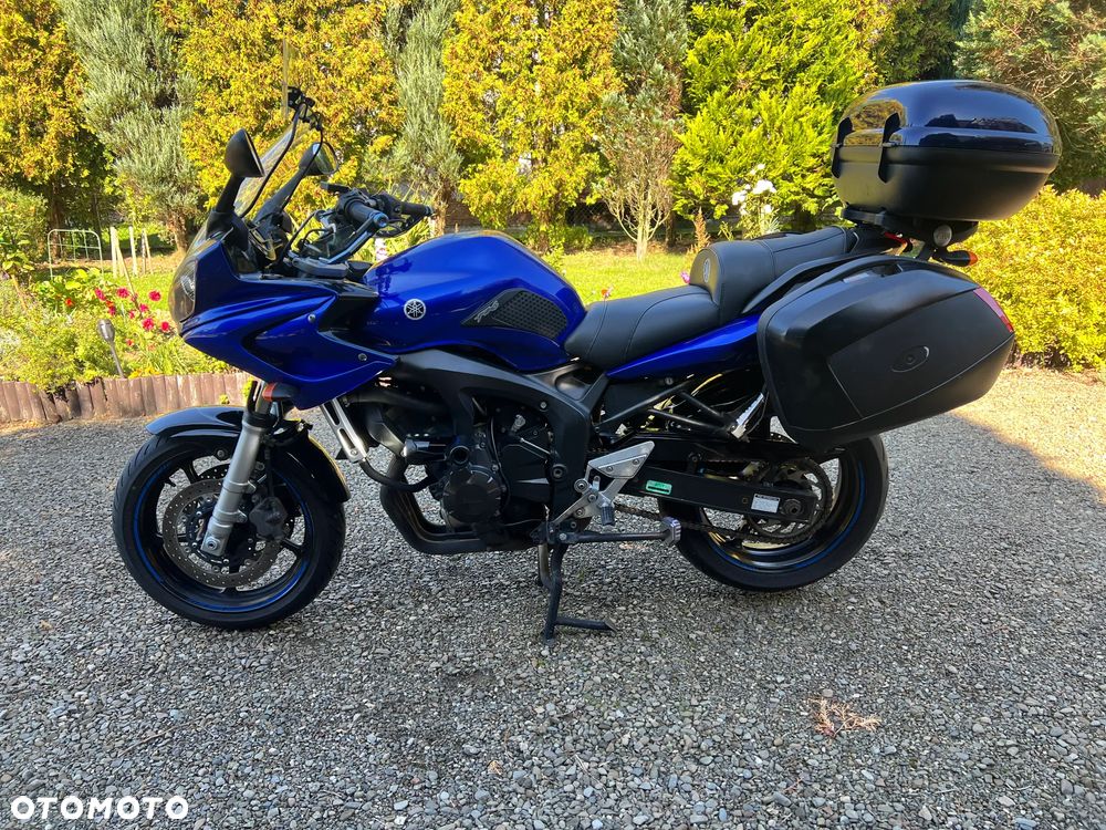Yamaha FZ6 - 2